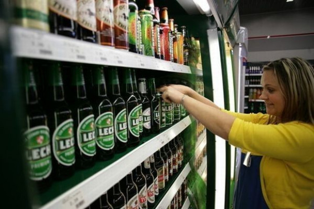 Sprzedaż piwa w Polsce spadła o ponad 10 proc.