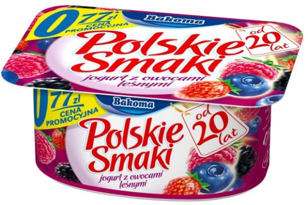 Bakoma podkreśla promocyjną cenę jogurtów "Polskie Smaki"