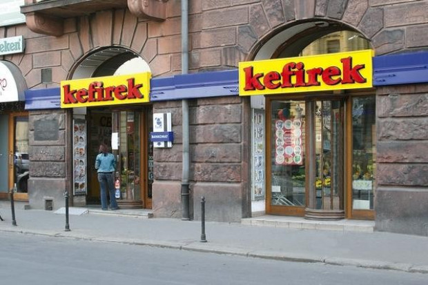 Kefirek wchodzi we franczyzę