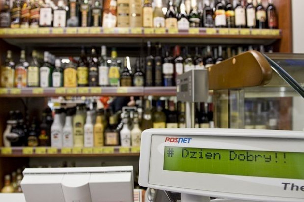 Właściciele sklepów będą szukać obrony przed rosnącymi kosztami prowadzenia biznesu