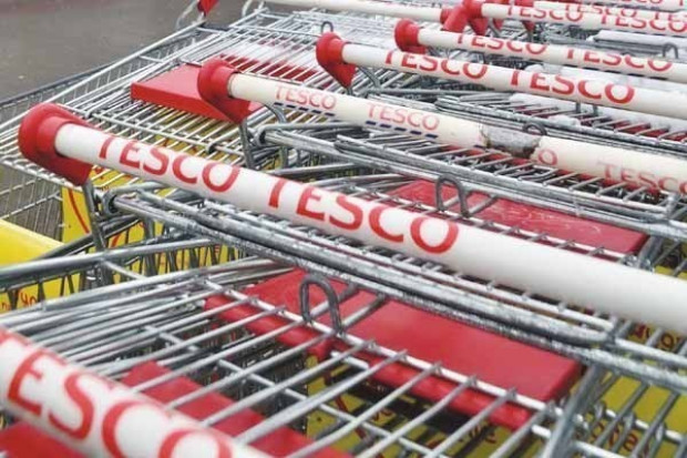 800 mln funtów na remonty sklepów Tesco