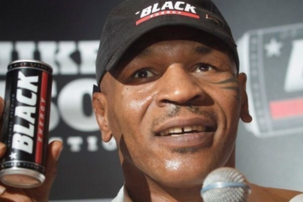 Mike Tyson w reklamie napoju energetycznego Black