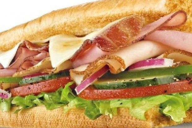 Tylko 20 ze 130 gastronomicznych sieci franczyzowych zwiększyło liczbę lokali
