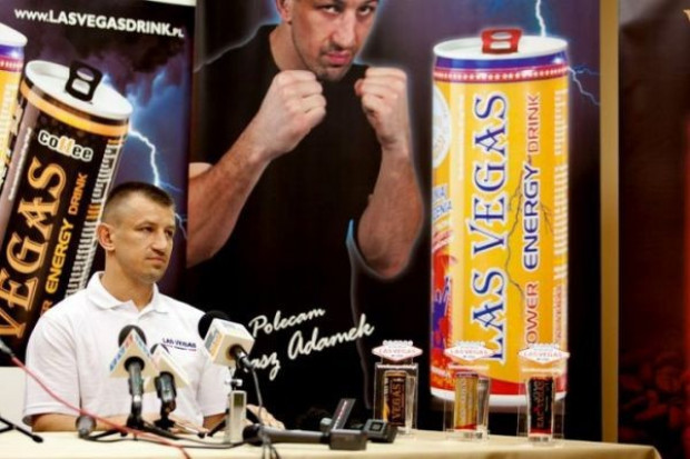 Właściciel napoju energetyzującego rozwija sieć sklepów monopolowych