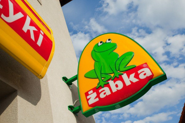 Żabka przejmuje sieć sklepów należących do Kolportera