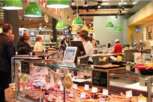 Tesco pokazało zmodernizowany hipermarket w Pradze - ma być przykładem dla europejskich placówek