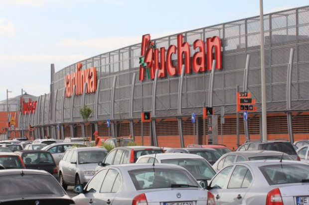Auchan przejmuje zarządcę swoich centrów handlowych