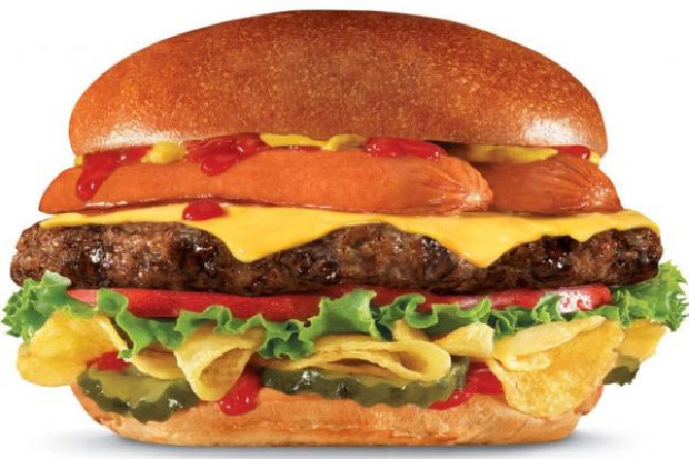 Fot. Bloomberg Burger o wartości energetycznej 1080 kalorii