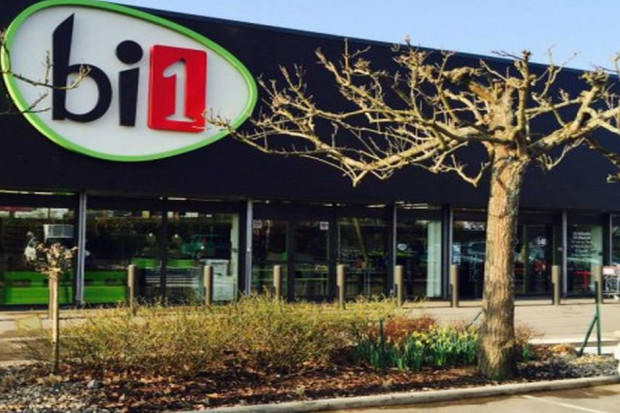 Schiever nie ma w Polsce doświadczenia w prowadzeniu biznesu pod swoją marką (fot. bi1/Facebook) Schiever wprowadzi do Polski nowy szyld, operatorzy centrów handlowych zaniepokojeni