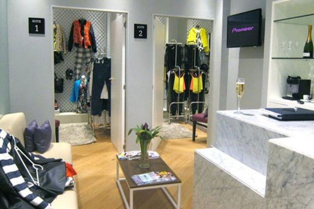 Brytyjska marka proponuje klientkom usługę „Personal Shopping”, fot. Dia-Mart Case study: Nowy koncept sklepu odzieżowego Topshop