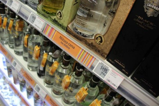 fot. ŁR Top Market: przez nowe zasady sprzedaży alkoholu 40 sklepów zamknie działalność