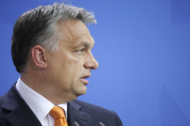 Ekonomiczne cele zakazu handlu w niedzielę zostały osiągnięte, na zdj. Victor Orban, fot. 360b / Shutterstock.com Węgry wycofują się z zakazu handlu w niedzielę