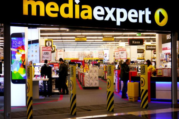 sklep sieci Media Expert, fot. za milleniumhall.pl Media Expert rejestruje prawie 300 spółek. Czy dzięki temu nie zapłaci podatku?