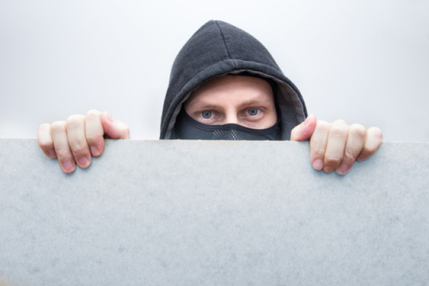 fot. shutterstock Świnoujście: Skruszony złodziej poprosił o areszt w nocnym sklepie
