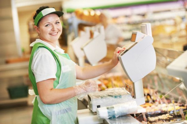 fot. shutterstock Handlowcy na rynku pracy: Kierownik sklepu spożywczego zarobi 5 700 zł brutto