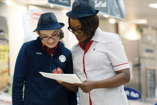 fot. Tesco PLC Tesco podwyższa wynagrodzenie dla pracowników w Wielkiej Brytanii