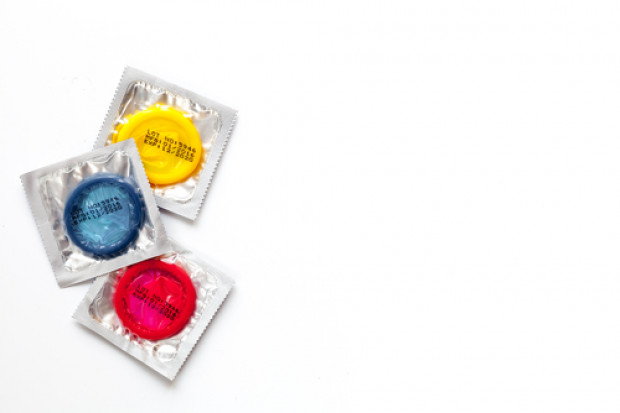 fot. shutterstock Wzrośnie VAT na smoczki dla dzieci i .... prezerwatywy