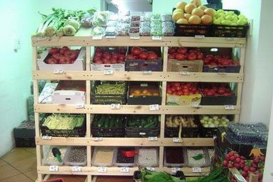Kupujący świadomie wybierają tradycyjne sklepy