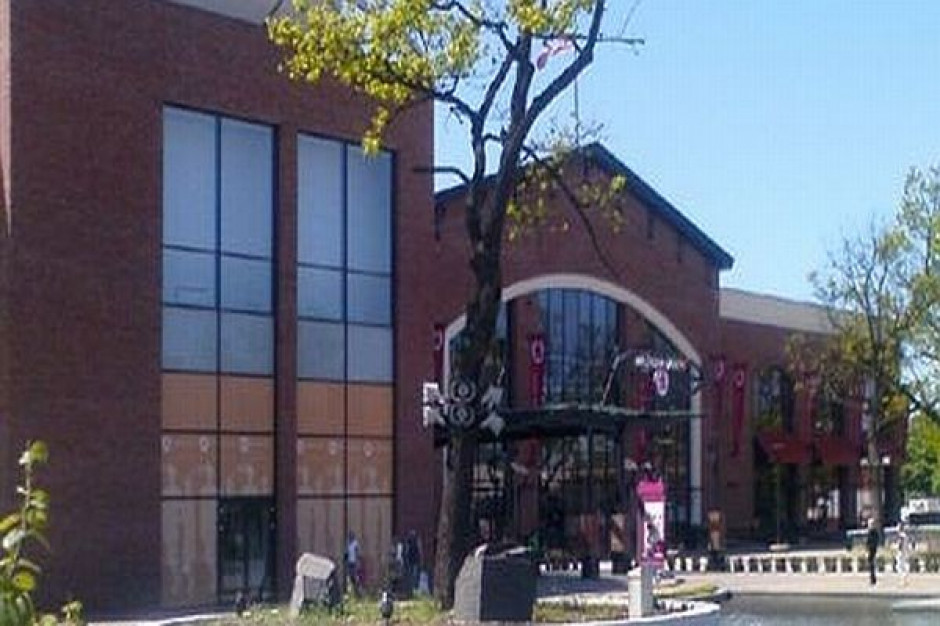 Coraz większe problemy wałbrzyskiej Magnolii. Z najmu wycofało się Tesco