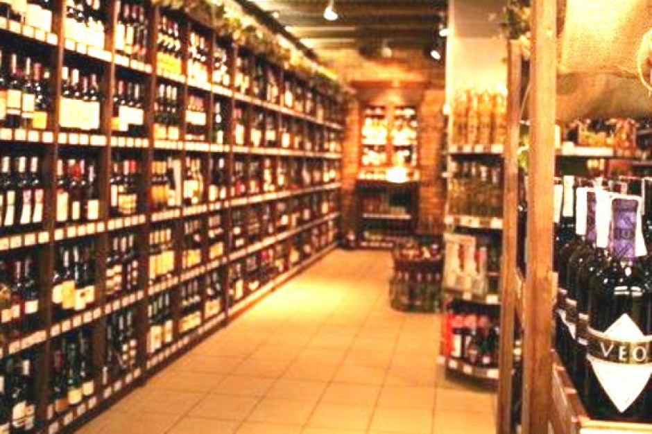 KIG: Uregulowania dotyczące sprzedaży alkoholu wymagają zmian