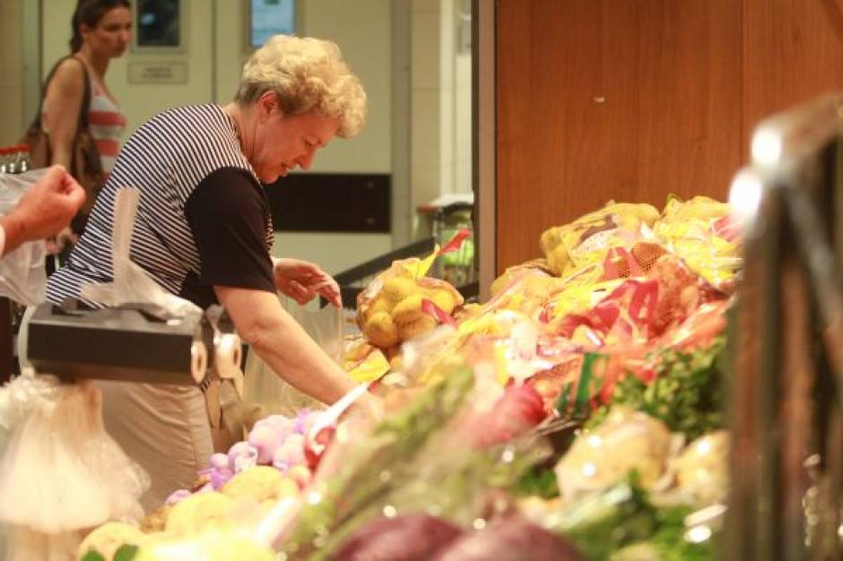 Trudny początek roku dla hipermarketów, sprzedaż niższa o 4,9 proc.