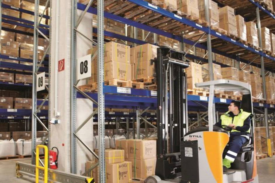 Giganci branży e-commerce chcą otwierać w Polsce magazyny