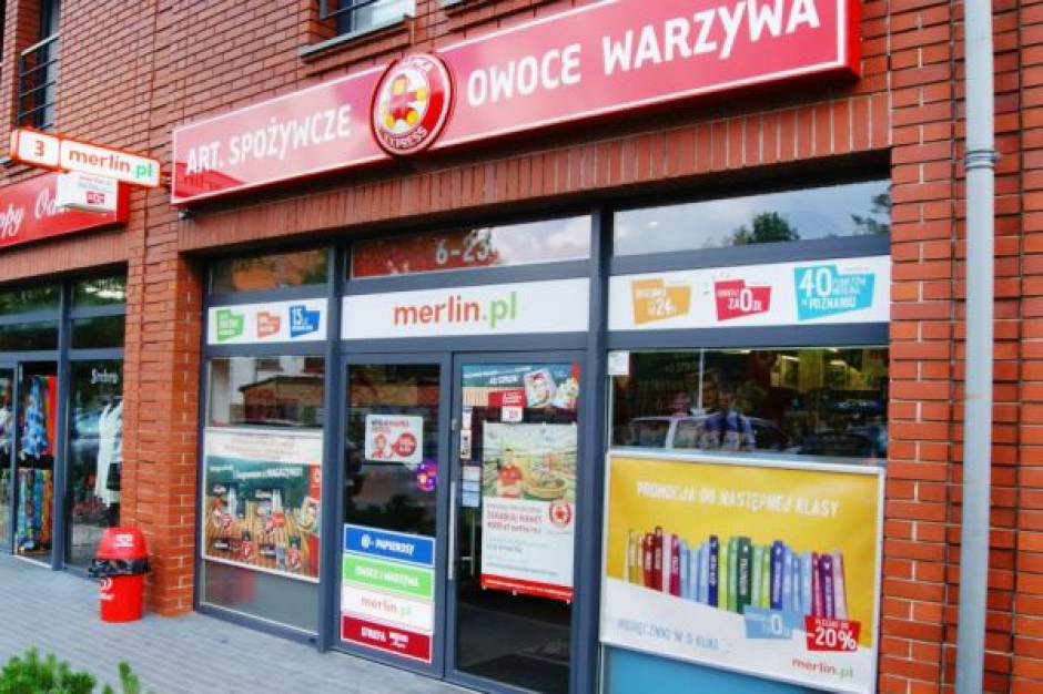 Merlin.pl rozwija współpracę z Kolporterem i testuje własną usługę kurierską