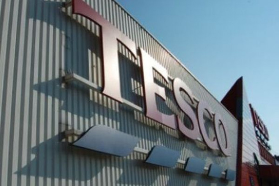 Tesco chce odbudować swoją pozycję. Zysk nie przekroczy 1,4 mld funtów