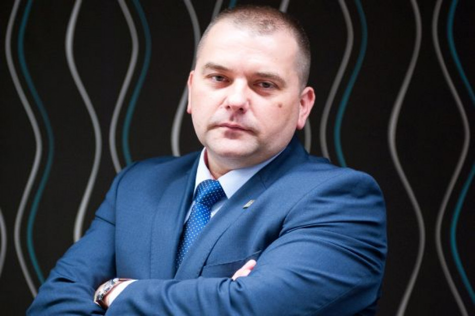 Topaz zakłada ponad 16 mln zł zysku za 2014 r.