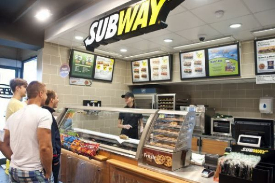 Subway chce otwierać lokale przy autostradach i na stacjach paliw