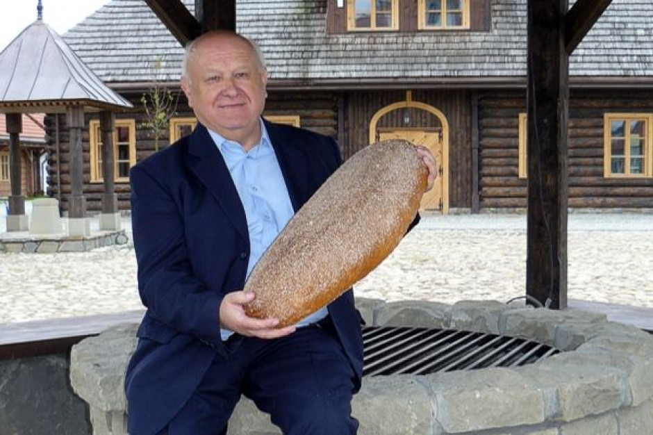 fot. potrawyregionalne.pl Pieczywo stało się tym samym, co gacie sprowadzane z Chin