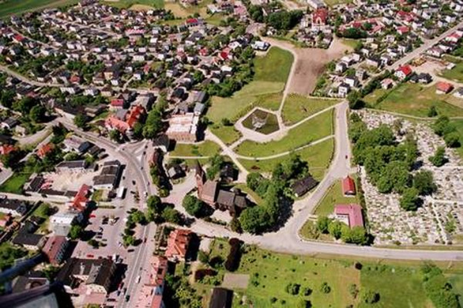 fot. Artur Socha, zdjęcie za sierakowice.pl W bezdyskontowej gminie powstanie jednak duży sklep?