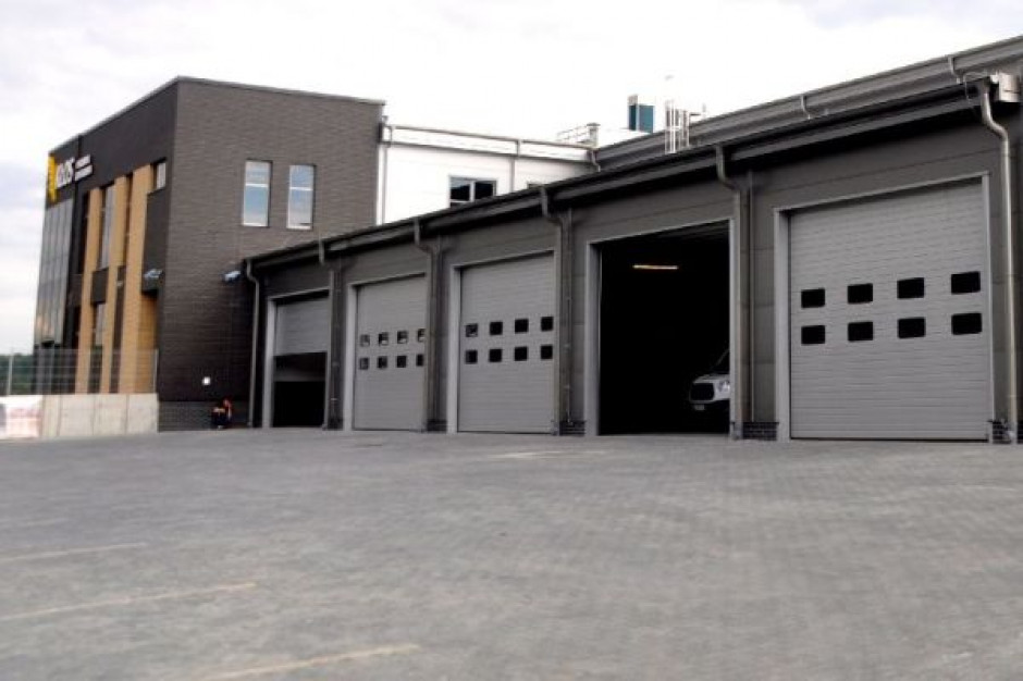 Nowa siedziba Piekarni Ciastkarni Kłos Prezes piekarni Kłos: Konkurujemy z hipermarketami jakością pieczywa