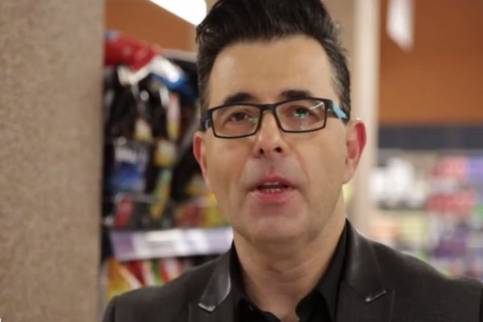 fot. za youtube.pl Shop Doctor w małym sklepie spożywczym - zobacz co zrobić, aby zwiekszyć sprzedaż (video)