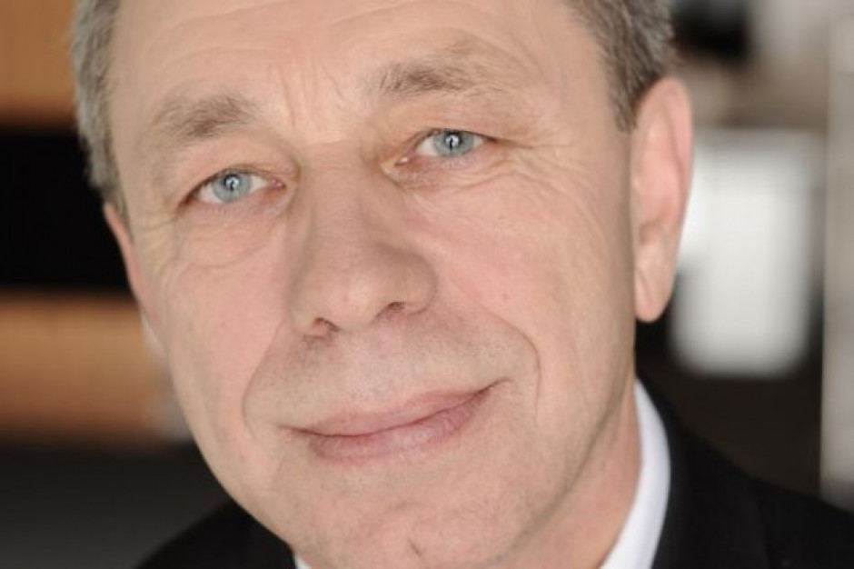 Na zdj. Czesław Grzesiak Czesław Grzesiak przechodzi z zarządu do rady nadzorczej Tesco