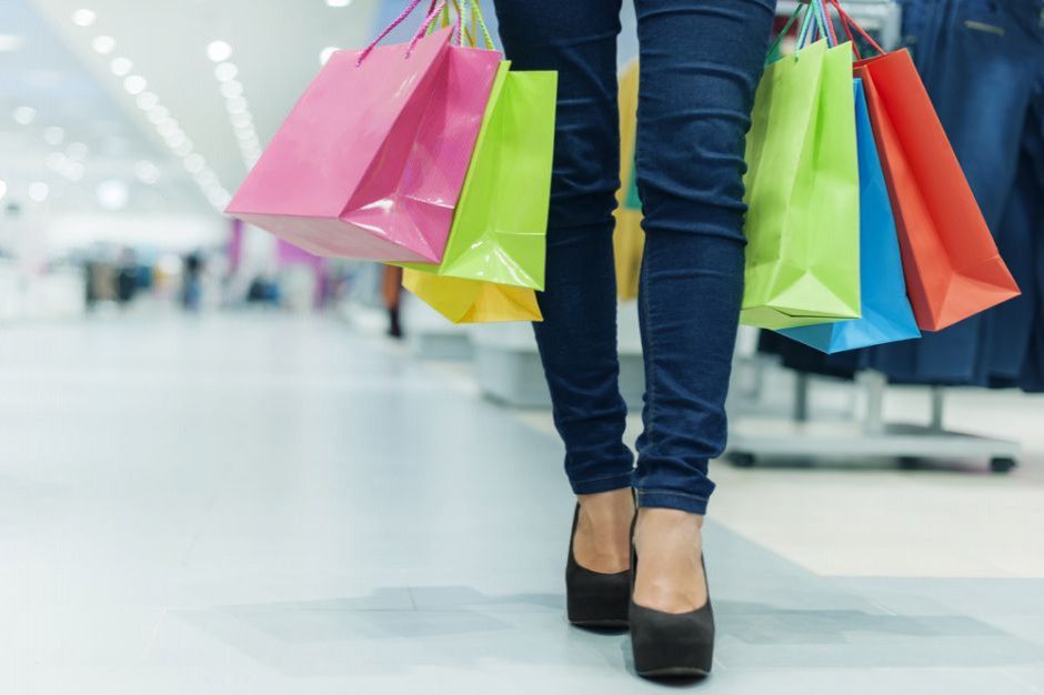 fot. shutterstock Poradnik: Centra handlowe mogą wykorzystać popularność handlu internetowego