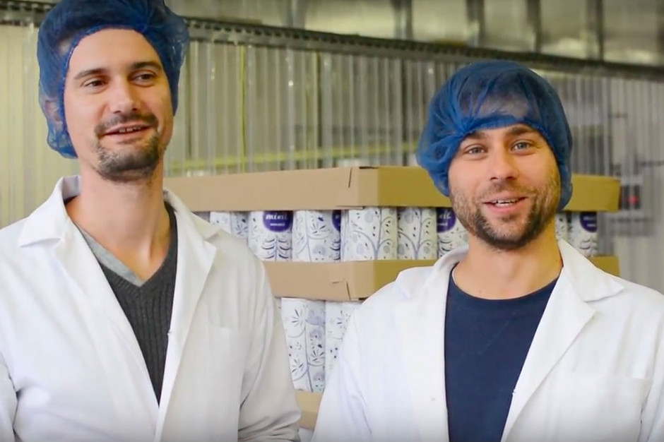 Fot. mat.pras. Szefowie spółki Mixit promują swoje produkty przed świętami