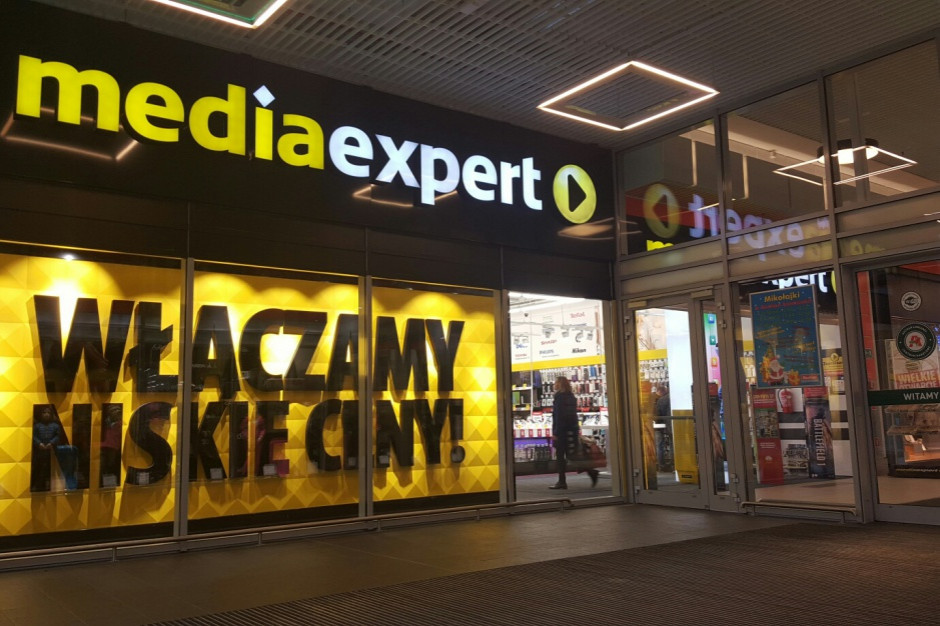 Media Expert w Auchan Łomianki MediaExpert ma zgodę na przejęcie ponad 40 sklepów firmy Astral