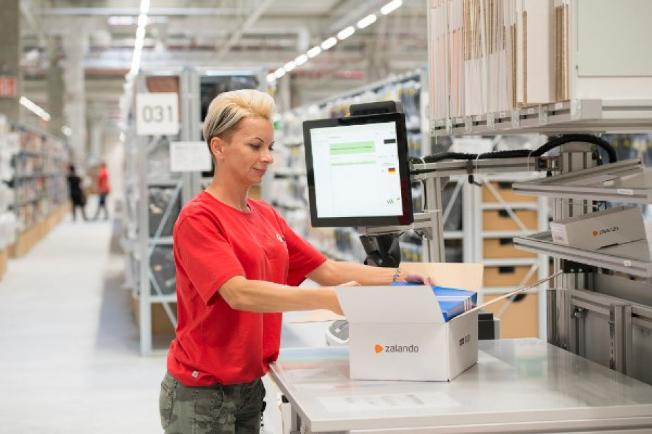 fot. materiały prasowe Pierwsza paczka opuściła centrum logistyczne Zalando pod Szczecinem