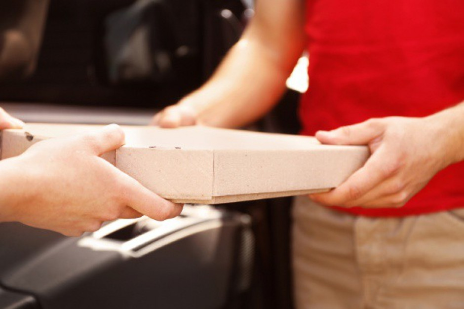 Fot. Shutterstock AmRest wkrótce rozpocznie usługę delivery w Czechach i na Węgrzech