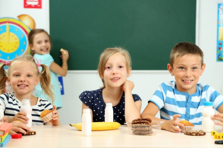 Fot. Shutterstock.com W blisko 30 proc. sklepików szkolnych asortyment niezgodny z wymaganiami