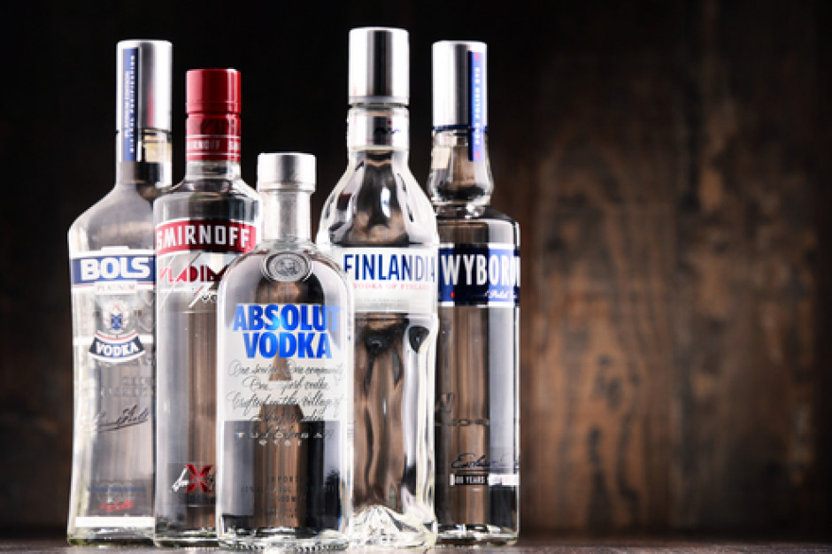 Fot. Shutterstock.com We wrześniu mniej transakcji w małym handlu. Obroty formatu wyższe dzięki wódce