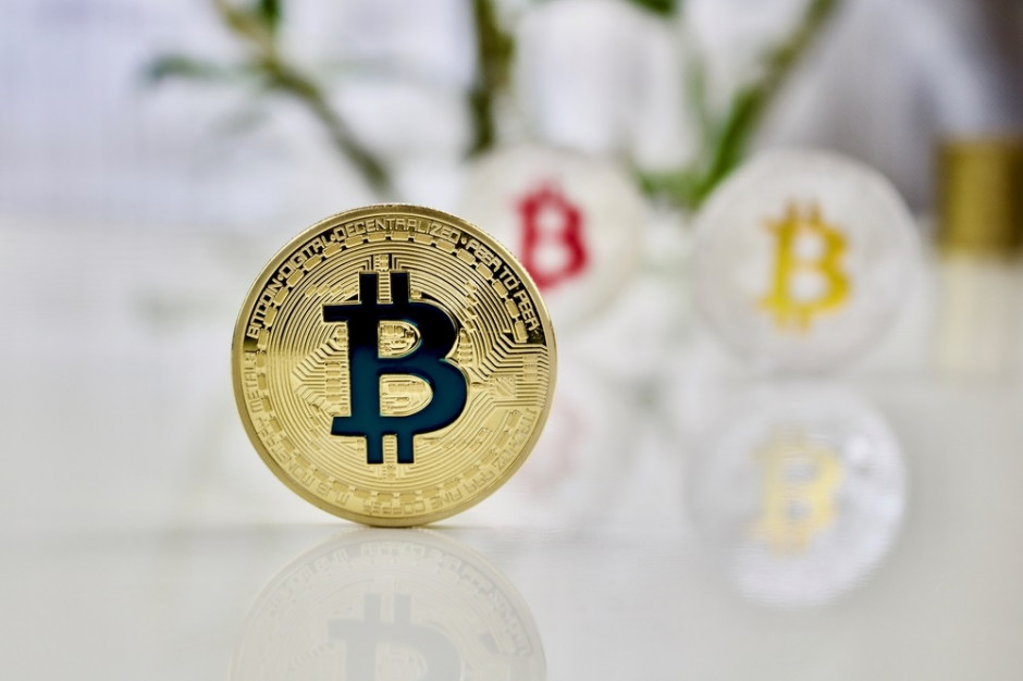 Fot. Shutterstock.com Płatności kryptowalutami już możliwe w polskich sklepach internetowych