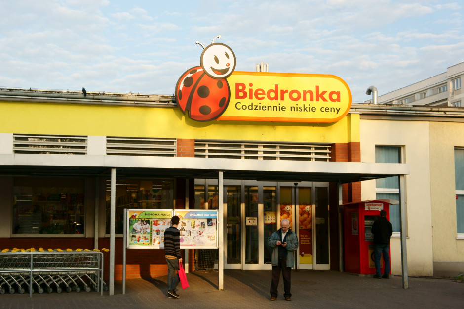 fot. Shutterstock.com W II połowie listopada Lidl wydał na reklamę w telewizji ponad 27 mln zł, Biedronka - 24,6 mln zł