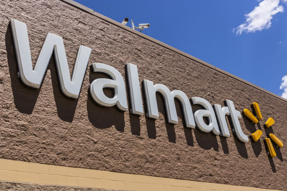 Sklepy Wal-Mart podwyższają płacę minimalną do 11 dolarów za godzinę