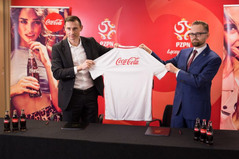 Coca-Cola oficjalnym sponsorem piłkarskiej reprezentacji Polski 