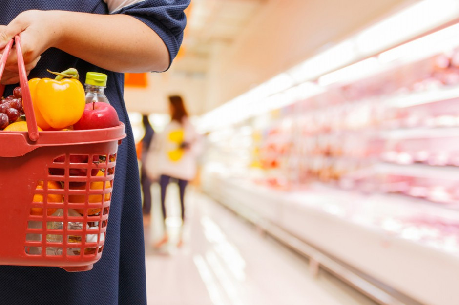 Fot. Shutterstock.com Koszyk cen: Zakup 50 produktów w hipermarketach to wydatek od 240 do 290 zł