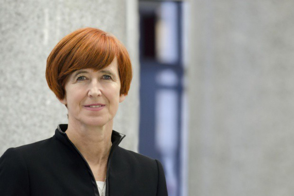 Elżbieta Rafalska, szefowa MRPiPS/ fot. PTWP Rafalska: Zakaz handlu w niedziele nie najgorzej przyjmowany