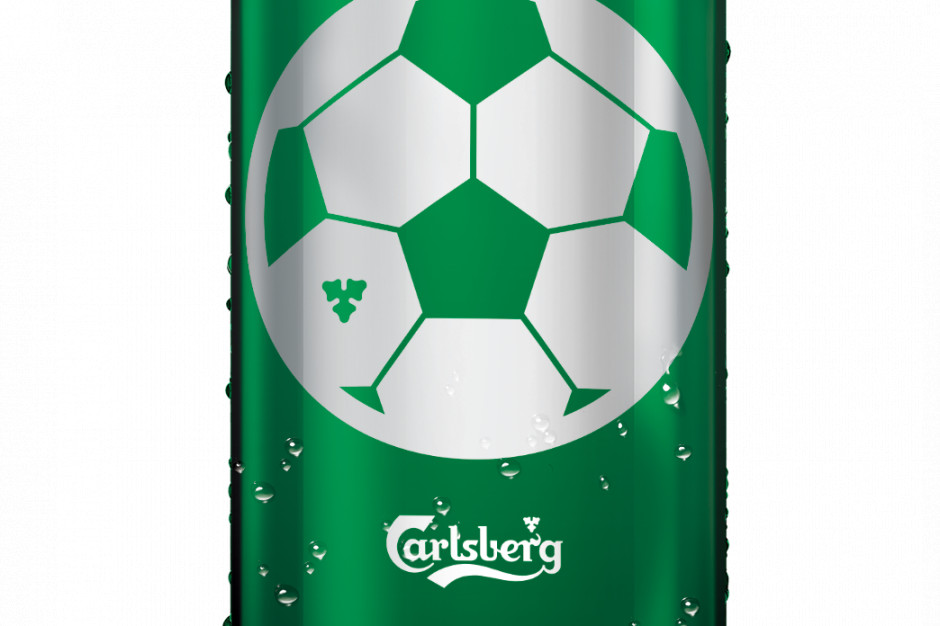 Fot. materiały prasowe Carlsberg z limitowaną edycją butelek i puszek
