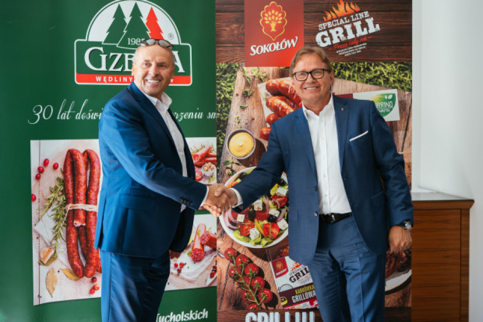 Mirosław Gzella (z lewej) i Bogusław Miszczuk, prezes Sokołów S.A., fot. mat. pras. Prezes Sokołowa: Do czasu całkowitej integracji nie planujemy rebrandingu sklepów Gzella